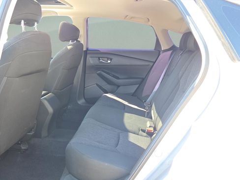 Used 2024 Honda Accord EX image 11