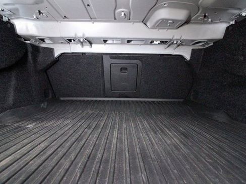 Used 2021 Volvo S60 T5 Momentum w/ Premium Package image 26