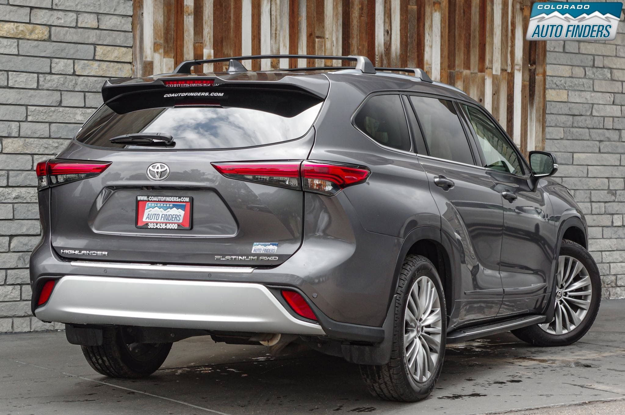 Used 2021 Toyota Highlander Platinum AWD/4WD image 7