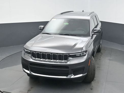New 2026 Jeep Grand Cherokee L 4WD image 37