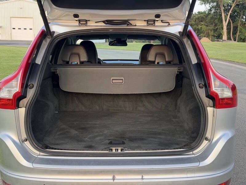 Used 2014 Volvo XC60 T6 AWD/4WD image 7
