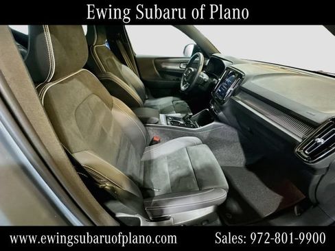 Used 2022 Volvo XC40 P8 Recharge Plus AWD/4WD image 29