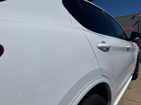 Used 2023 Alfa Romeo Stelvio Estrema AWD/4WD image 6