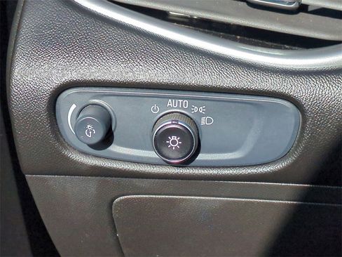 Certified 2024 Chevrolet Malibu LT image 17