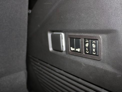 Used 2023 GMC Yukon Denali w/ Max Trailering Package image 33