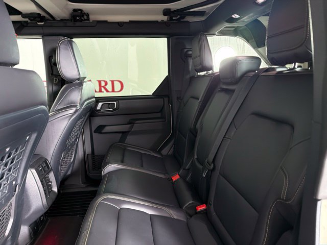 Used 2025 Ford Bronco Badlands AWD/4WD image 24