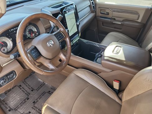 Used 2022 RAM 2500 Limited image 2