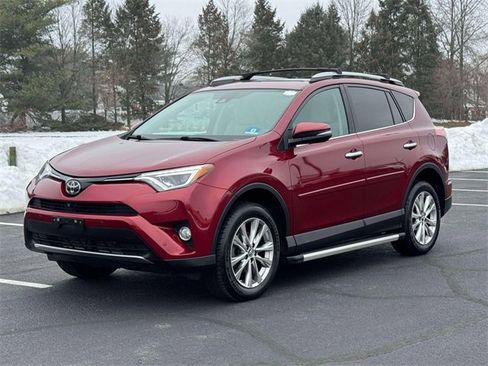 Used 2018 Toyota RAV4 Limited w/ Advanced Technology Package image 2