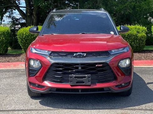 Used 2021 Chevrolet TrailBlazer RS w/ Sun and Liftgate Package FWD image 11