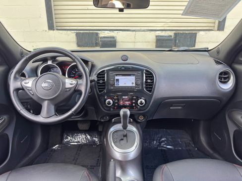 Used 2014 Nissan Juke SL AWD/4WD image 12