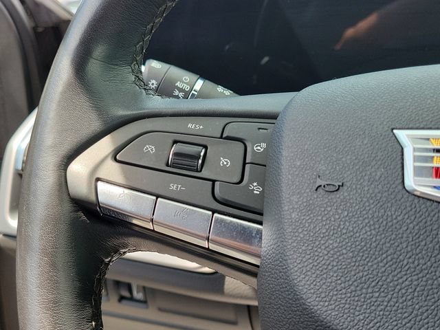 Used 2024 Cadillac XT4 Luxury w/ Cold Weather Package FWD image 19