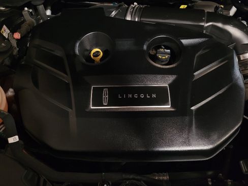 Used 2017 Lincoln MKC Select w/ Select Plus Package image 30