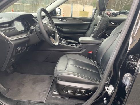 Used 2022 Jeep Grand Cherokee L Limited image 42