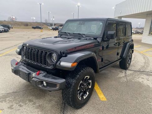 Used 2024 Jeep Wrangler Unlimited Rubicon w/ Dual Top Group image 6