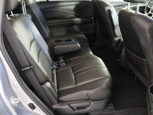 Used 2023 Honda Passport TrailSport image 23