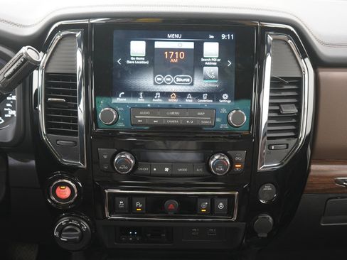 Used 2022 Nissan Titan Platinum Reserve w/ Moonroof Package image 14