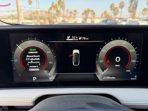 Used 2025 Nissan Ariya AWD image 21