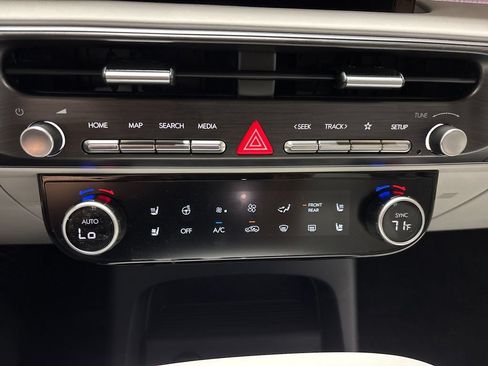 Certified 2026 Hyundai Palisade Calligraphy AWD/4WD image 18