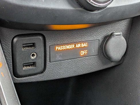 Used 2017 Chevrolet Trax LT w/ LT Convenience Package image 29