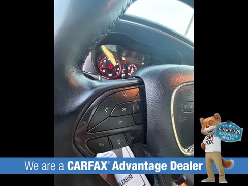 Used 2018 Dodge Charger SXT w/ Blacktop Package RWD image 15