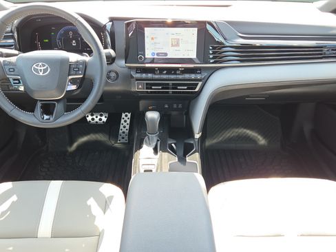 Certified 2026 Toyota Camry SE FWD image 31