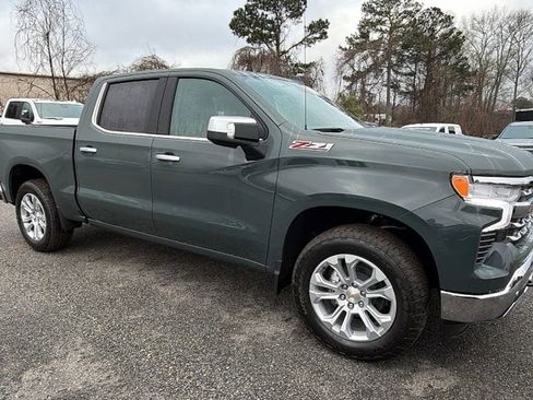 New 2026 Chevrolet Silverado 1500 LTZ w/ LTZ Premium Package image 3