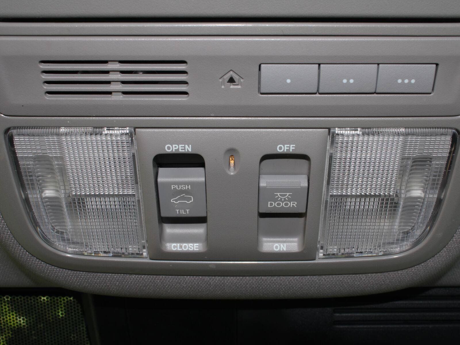 Used 2022 Honda CR-V Touring image 14