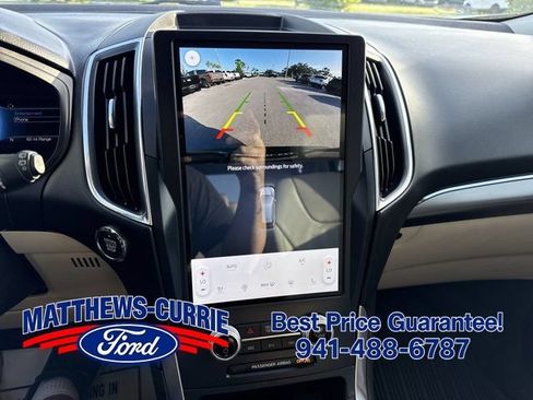Certified 2022 Ford Edge Titanium AWD/4WD image 19