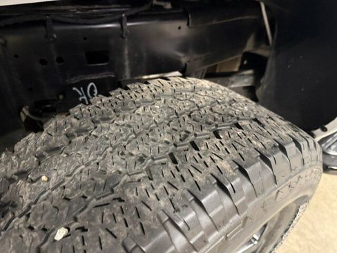 Used 2025 RAM 2500 Big Horn AWD/4WD image 22