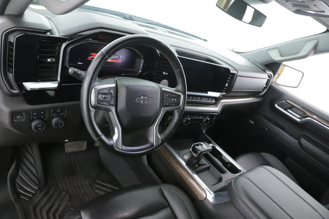 Used 2024 Chevrolet Silverado 1500 RST w/ Convenience Package II AWD/4WD image 19