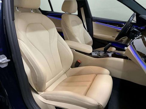 Used 2020 BMW 530i w/ Convenience Package image 84