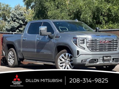 Used 2025 GMC Sierra 1500 Denali AWD/4WD image 2