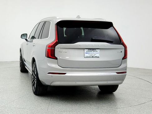 Certified 2025 Volvo XC90 B6 Plus image 6