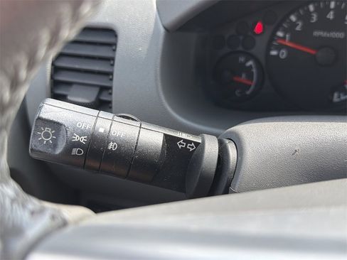 Used 2017 Nissan Frontier SV w/ SV Value Truck Package image 21