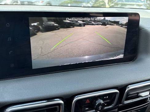 Used 2026 Nissan Sentra SV w/ SV Convenience Package FWD image 7