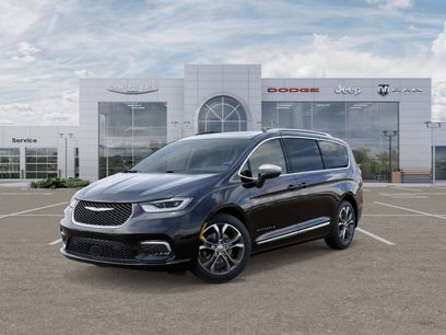 New 2026 Chrysler Pacifica Pinnacle