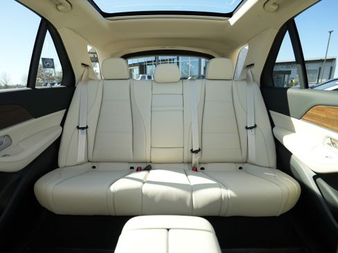 New 2026 Mercedes-Benz GLE 450 4MATIC image 33