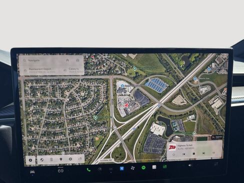 Used 2023 Tesla Model X Plaid AWD/4WD image 19