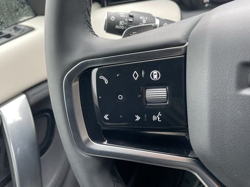 Certified 2025 Land Rover Discovery Sport S AWD/4WD image 23
