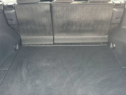 Used 2025 Toyota RAV4 LE AWD/4WD image 28