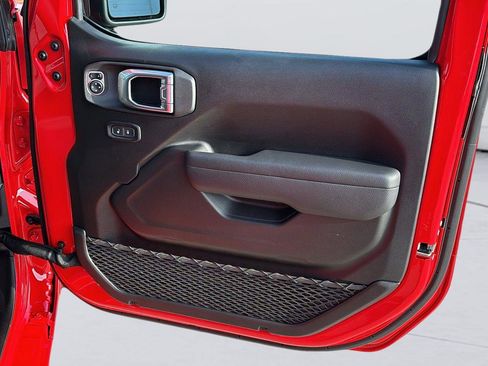 Used 2024 Jeep Wrangler Unlimited Sport w/ Convenience Group image 24