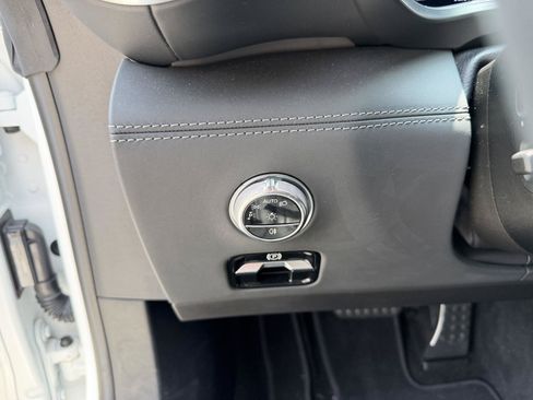 Certified 2022 Mercedes-Benz SL 63 AMG 4MATIC image 6