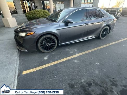 Used 2022 Toyota Camry XSE image 1