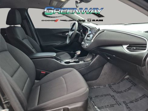 Used 2024 Chevrolet Malibu LS FWD image 10