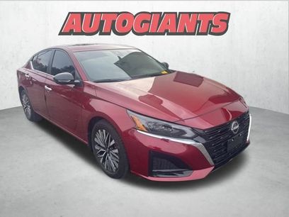 Used 2024 Nissan Altima 2.5 SV