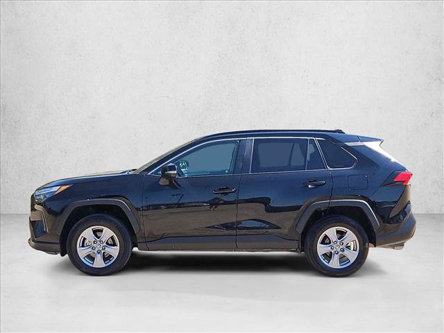 Used 2025 Toyota RAV4 XLE AWD/4WD image 9