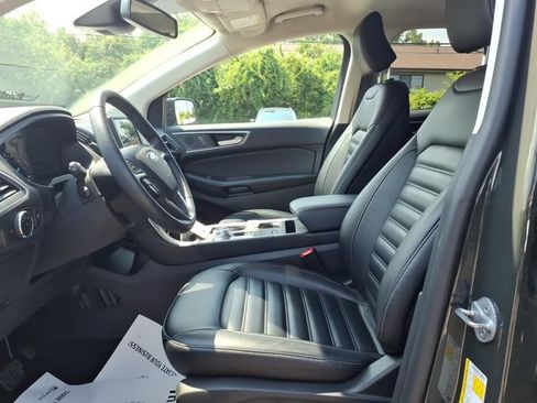 Used 2023 Ford Edge SEL AWD/4WD image 11