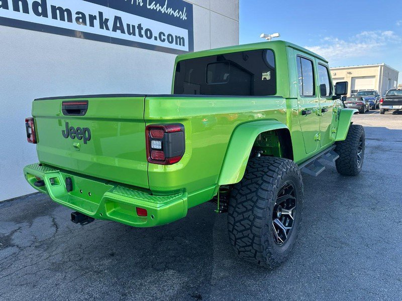 New 2025 Jeep Gladiator Sport w/ Premium Package AWD/4WD image 3