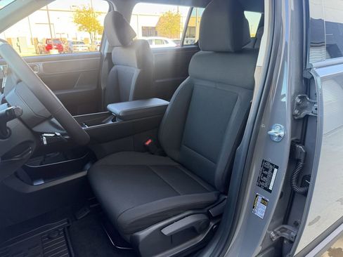 New 2026 Hyundai Santa Fe SE image 22