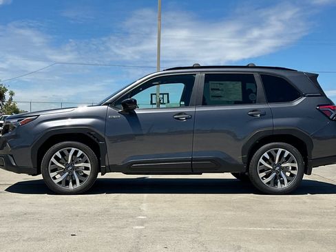 New 2026 Subaru Forester Touring AWD/4WD image 6